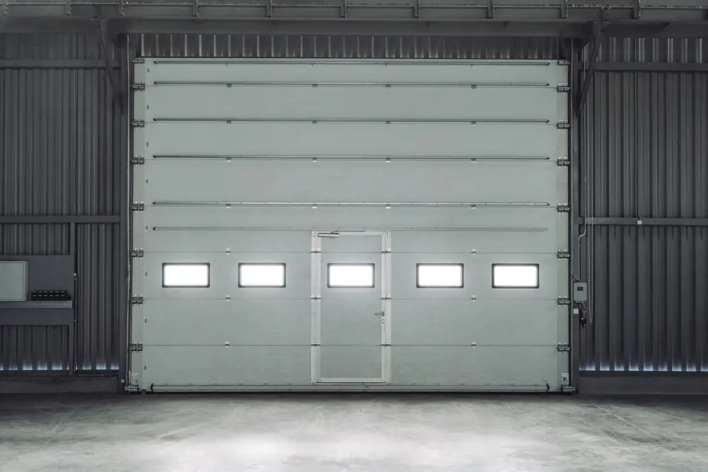 Réparation porte sectionnelle industrielle Rueil-Malmaison